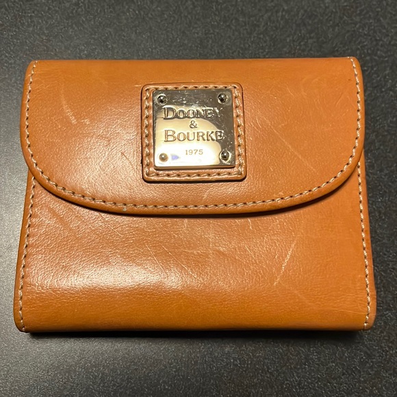 Dooney & Bourke Handbags - Dooney & Bourke Tan Leather Small Flap Wallet